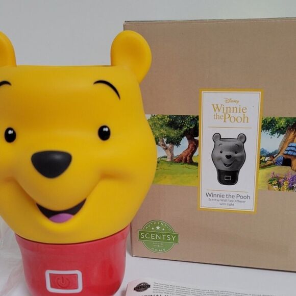 New Scentsy Winnie the Pooh Wall Fan Diffuser with Light - Picture 1 of 2
